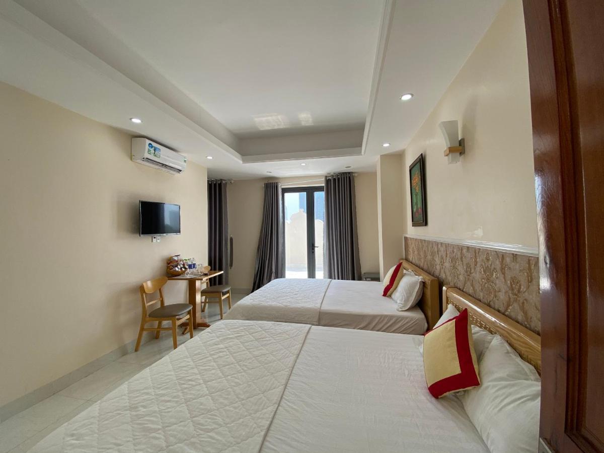 Bien Vang Hotel 2*